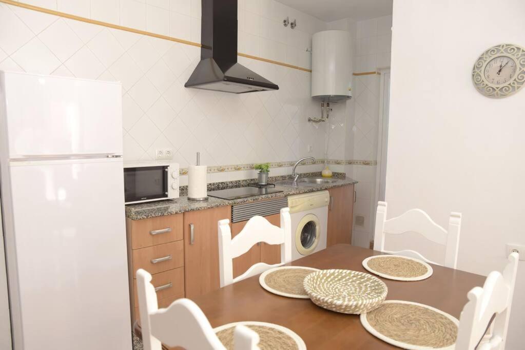 Apartamento Elena - Solo Familias Y Parejas Conil De La Frontera Zewnętrze zdjęcie